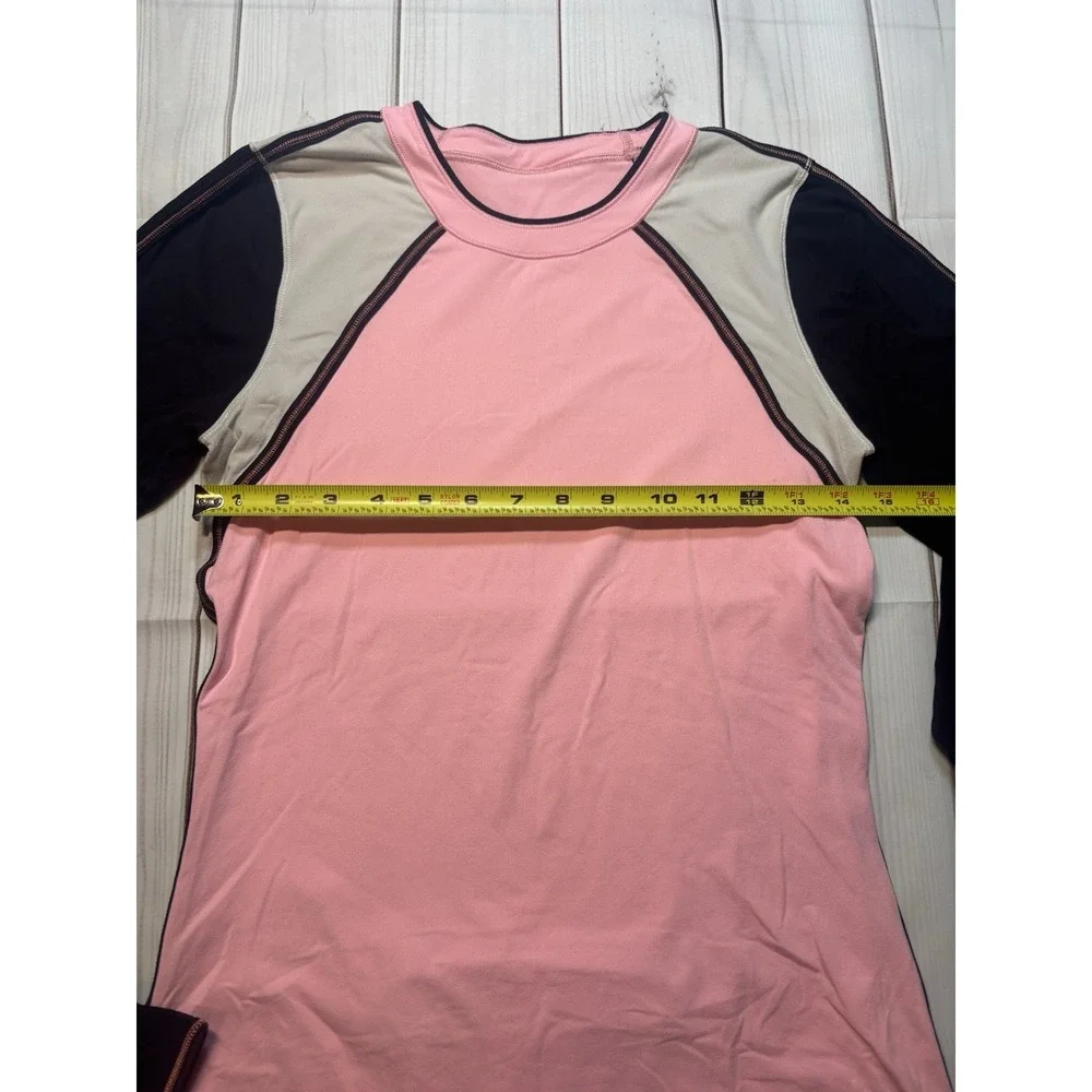Lululemon Run: Layer Me Long Sleeve Athletic Long Sleeve Coral Size 4